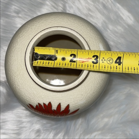 OMC Japanese Porcelain Vase EUC - Picture 11 of 11